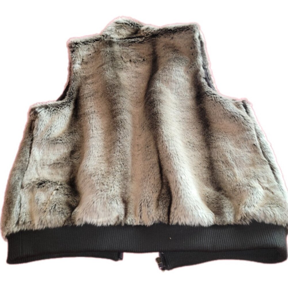 Braetan Reversible Faux Fur Vest Sz M Taupe / Black Zip Front - Picture 3 of 5
